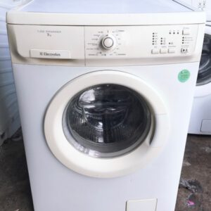 Máy giặt cũ Electrolux EWF-8576 7kg mới 95%