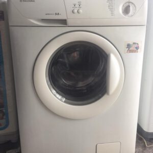 Máy giặt cũ Electrolux EWF549 5,5KG mới 95%