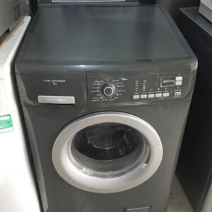 Máy giặt cũ lồng ngang ELECTROLUX 7.0 KG EWF1073A  mới 95%