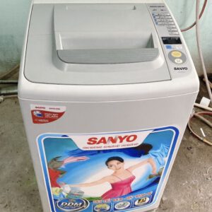 Máy giặt cũ sanyo 7kg lòng inox không rỉ mới 95%