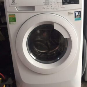 Máy giặt Electrolux 8 kg EWF10843 mới 97%