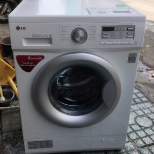 Máy giặt LG inverter 7 kg WD-10600 mới 95%