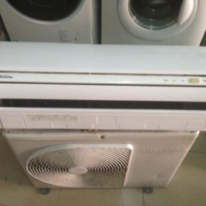 Máy lạnh Toshiba RAS-285G - 1.5HP inverter tiết kiệm điện gas R410 mới 95%