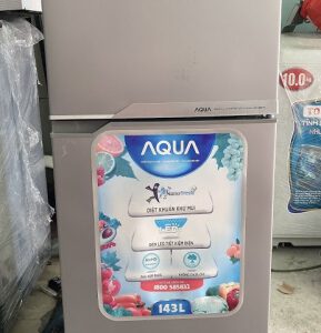 Tủ Lạnh Cũ  AQUA 143 Lít AQR-145BN-SS  mới 95%