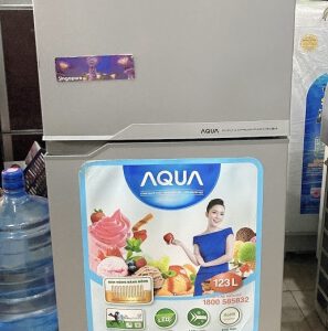 Tủ lạnh cũ AQua AQR-125EN/SS 123 lít không đóng tuyết mới 95%