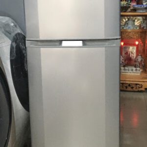 Tủ lạnh cũ Hitachi R-Z15AGV7 không đóng tuyết mới 95%