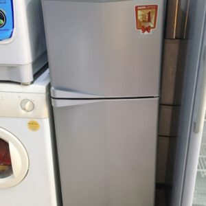 Tủ lạnh cũ  Sanyo SR-145RN 143 lít không đóng tuyết