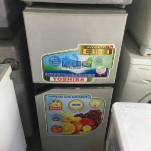 Tủ lạnh cũ  TOSHIBA GR-W13VT 130L