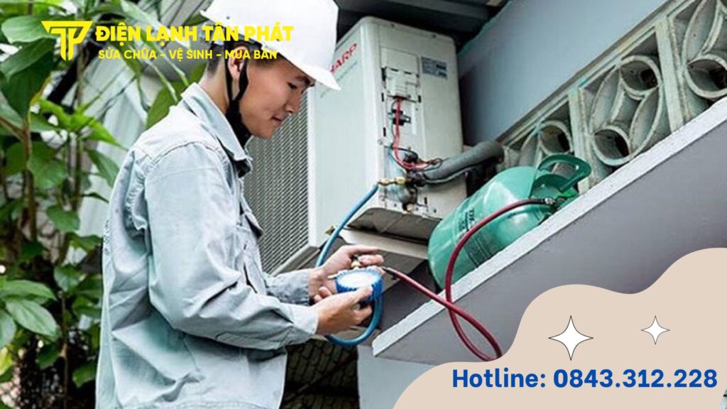 Dịch vụ bơm gas máy lạnh tại nhà của Điện lạnh Tân Phát