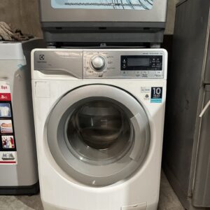 Máy Giặt Elextrolux cửa ngang cũ 9kg